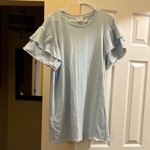 Umgee Dress Mini Medium Sleeves with eyelet ruffle EUC crinkle Cut fabric